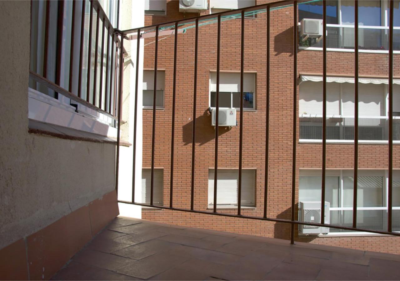 Apartment Carrer D'Olesa Barcelona Exterior photo